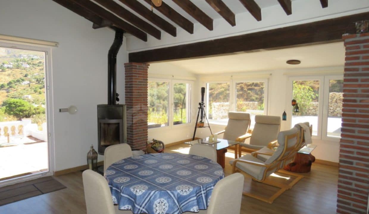 3 soveværelse Villa til salg i Competa med garage - € 240.000 (Ref: 8439580)