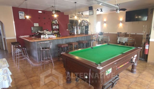 5 soverom Kommersiell til salgs i Cómpeta med garasje - € 695 000 (Ref: 8457359)