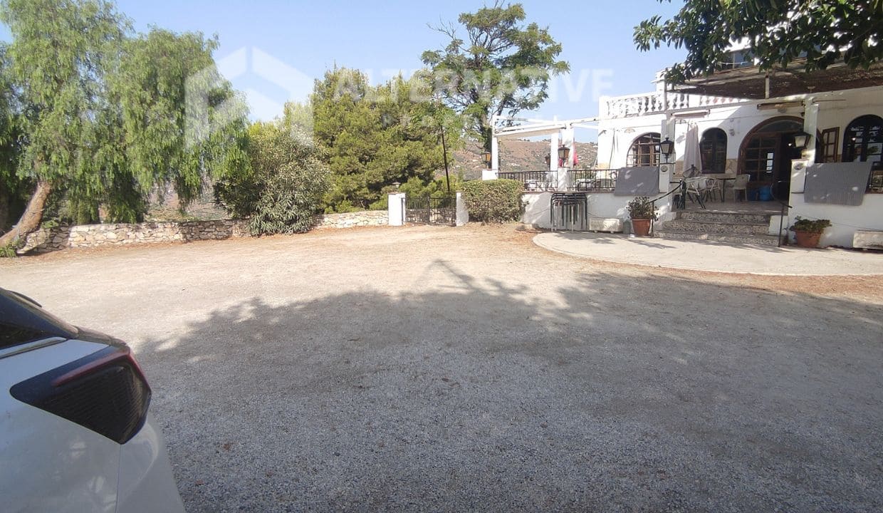 5 soveværelse Erhverv til salg i Competa med garage - € 695.000 (Ref: 8457359)