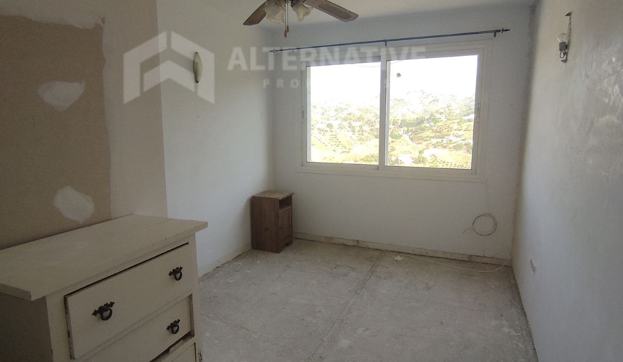 5 soveværelse Erhverv til salg i Competa med garage - € 695.000 (Ref: 8457359)