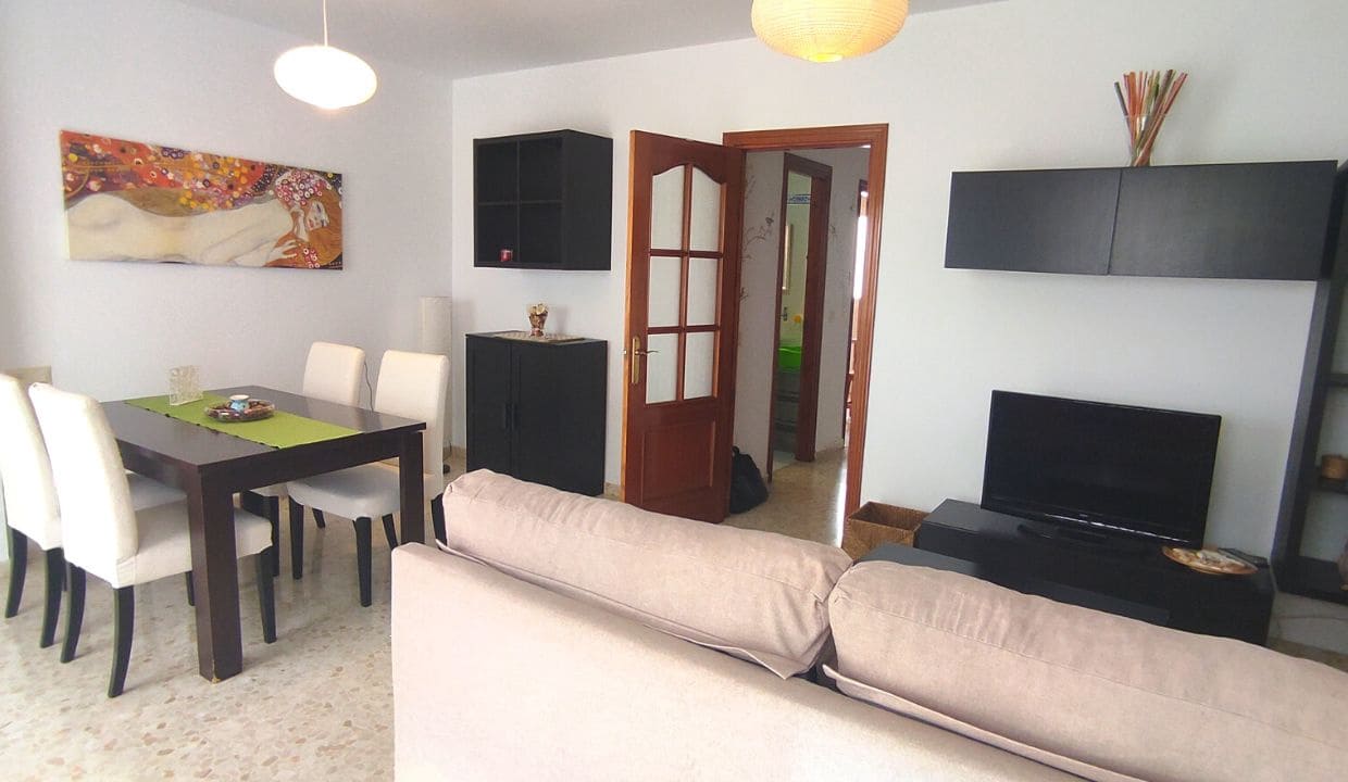 1 soveværelse Lejlighed til leje i Competa - € 520 (Ref: 8460995)