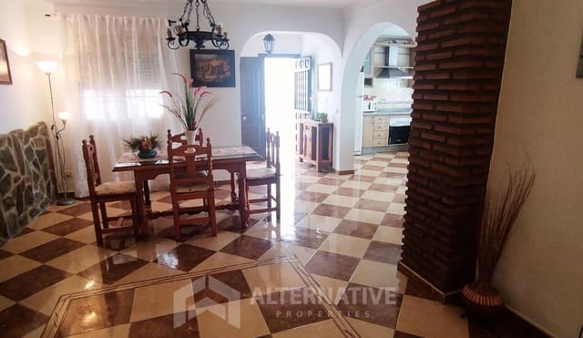 3 soveværelse Byhus til leje i Cómpeta - € 770 (Ref: 8571145)