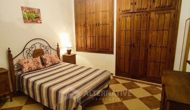 3 soveværelse Byhus til leje i Cómpeta - € 770 (Ref: 8571145)