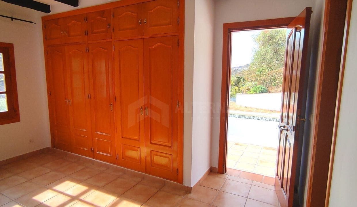 4 slaapkamer Villa te huur in Competa met zwembad - € 1.200 (Ref: 8615687)