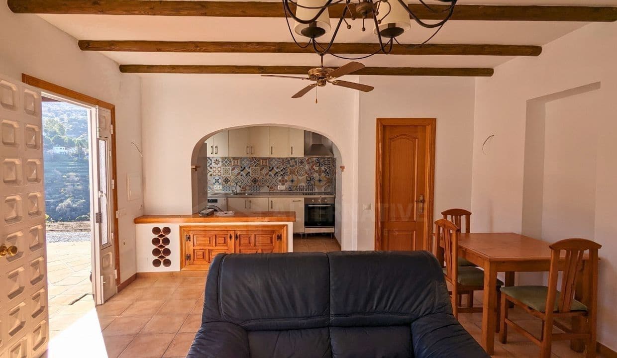 4 slaapkamer Villa te huur in Competa met zwembad - € 1.200 (Ref: 8615687)