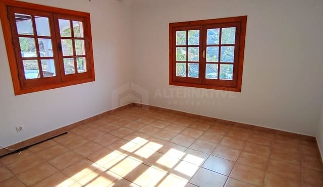 4 slaapkamer Villa te huur in Cómpeta met zwembad - € 1.200 (Ref: 8615687)