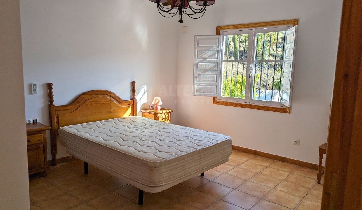4 slaapkamer Villa te huur in Competa met zwembad - € 1.200 (Ref: 8615687)