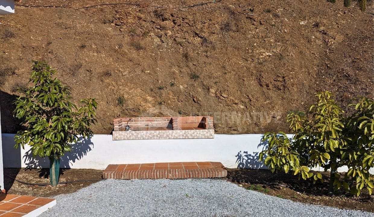 4 slaapkamer Villa te huur in Competa met zwembad - € 1.200 (Ref: 8615687)