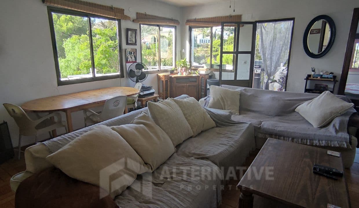 2 soveværelse Virksomhed til leje i Competa med garage - € 2.500 (Ref: 8776945)