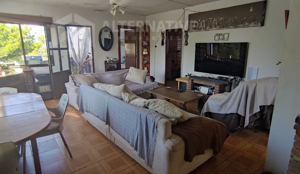 2 soveværelse Virksomhed til leje i Competa med garage - € 2.500 (Ref: 8776945)