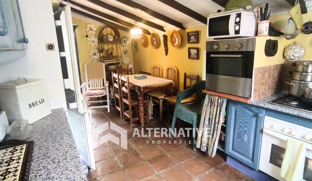 3 sovrum Finca/Hus på landet till salu i Canillas de Albaida med pool garage - 145 000 € (Ref: 8927282)