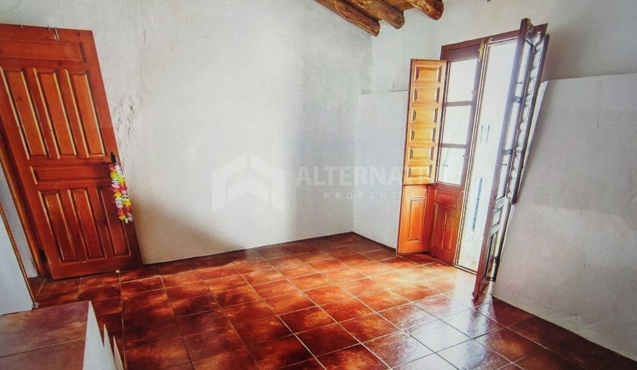 3 soverom Hus til salgs i Canillas de Albaida - € 110 000 (Ref: 8935974)