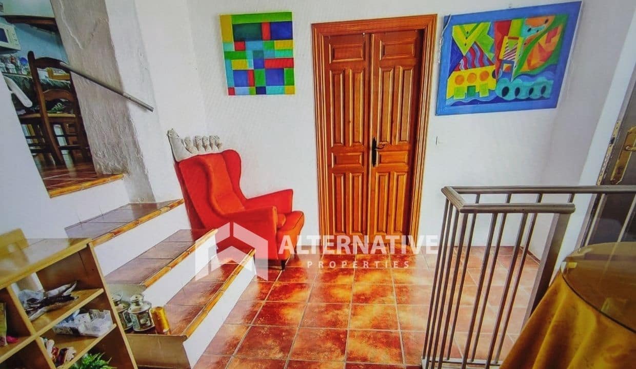 3 soverom Hus til salgs i Canillas de Albaida - € 110 000 (Ref: 8935974)