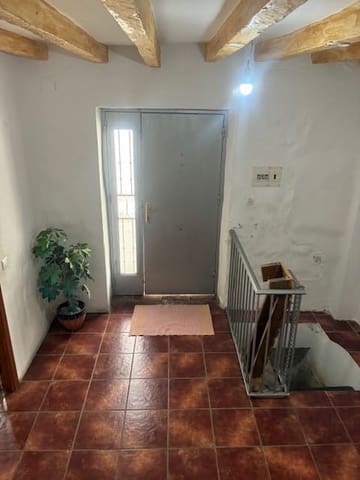 3 soveværelse Byhus til salg i Canillas de Albaida - € 110.000 (Ref: 8935974)