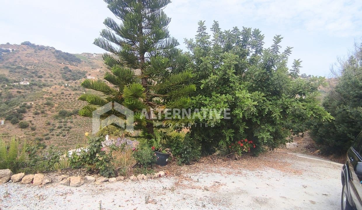 3 soverom Villa til salgs i Competa med svømmebasseng garasje - € 365 000 (Ref: 9043739)