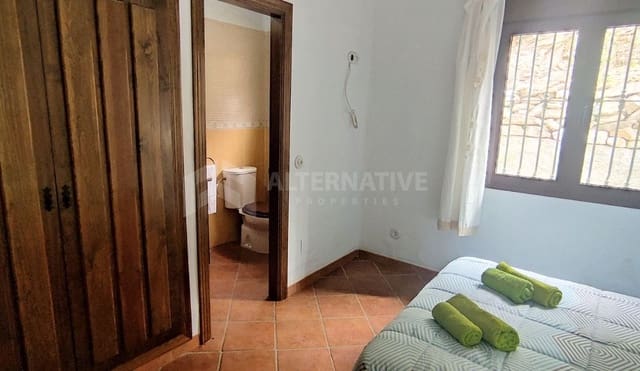 3 sypialnia Willa na sprzedaż w Cómpeta z basenem garażem - 365 000 € (Ref: 9043739)