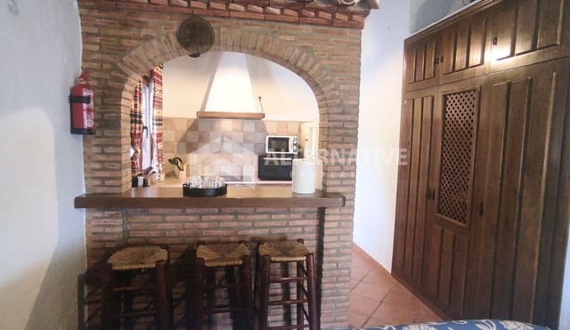 3 sypialnia Willa na sprzedaż w Cómpeta z basenem garażem - 365 000 € (Ref: 9043739)