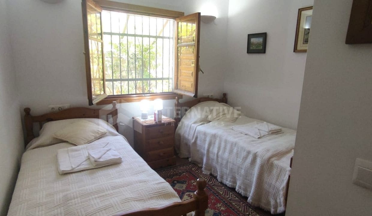 3 slaapkamer Villa te koop in Competa met zwembad - € 435.000 (Ref: 9133049)