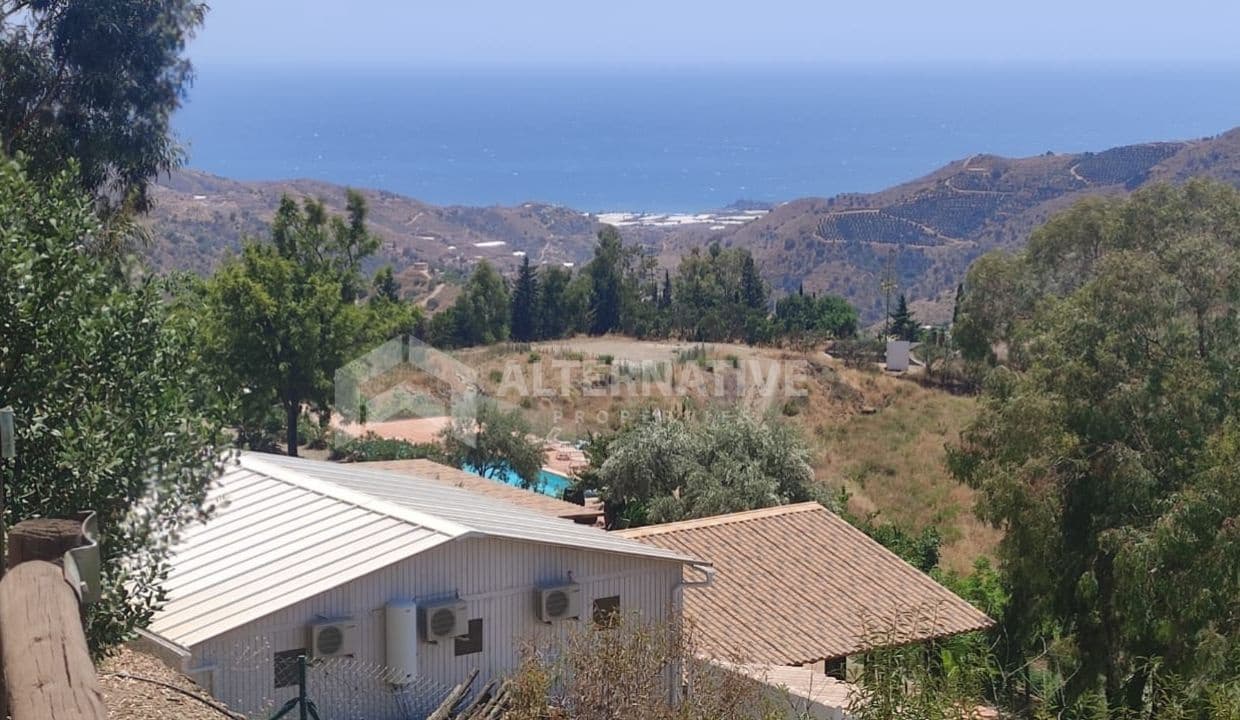 3 slaapkamer Villa te koop in Competa met zwembad - € 435.000 (Ref: 9133049)