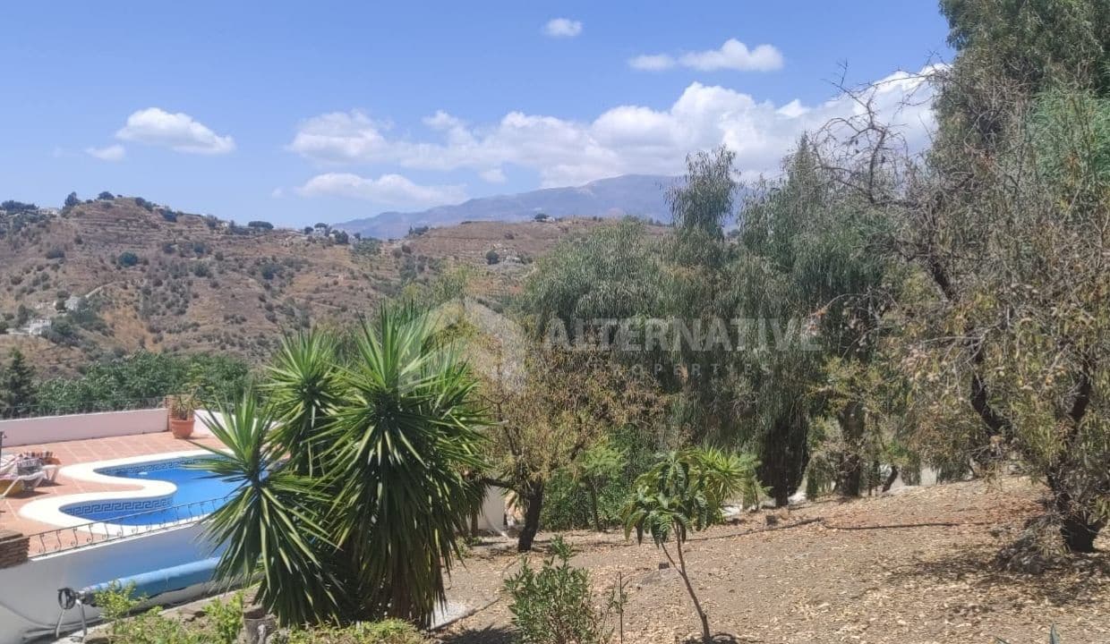 3 slaapkamer Villa te koop in Competa met zwembad - € 435.000 (Ref: 9133049)