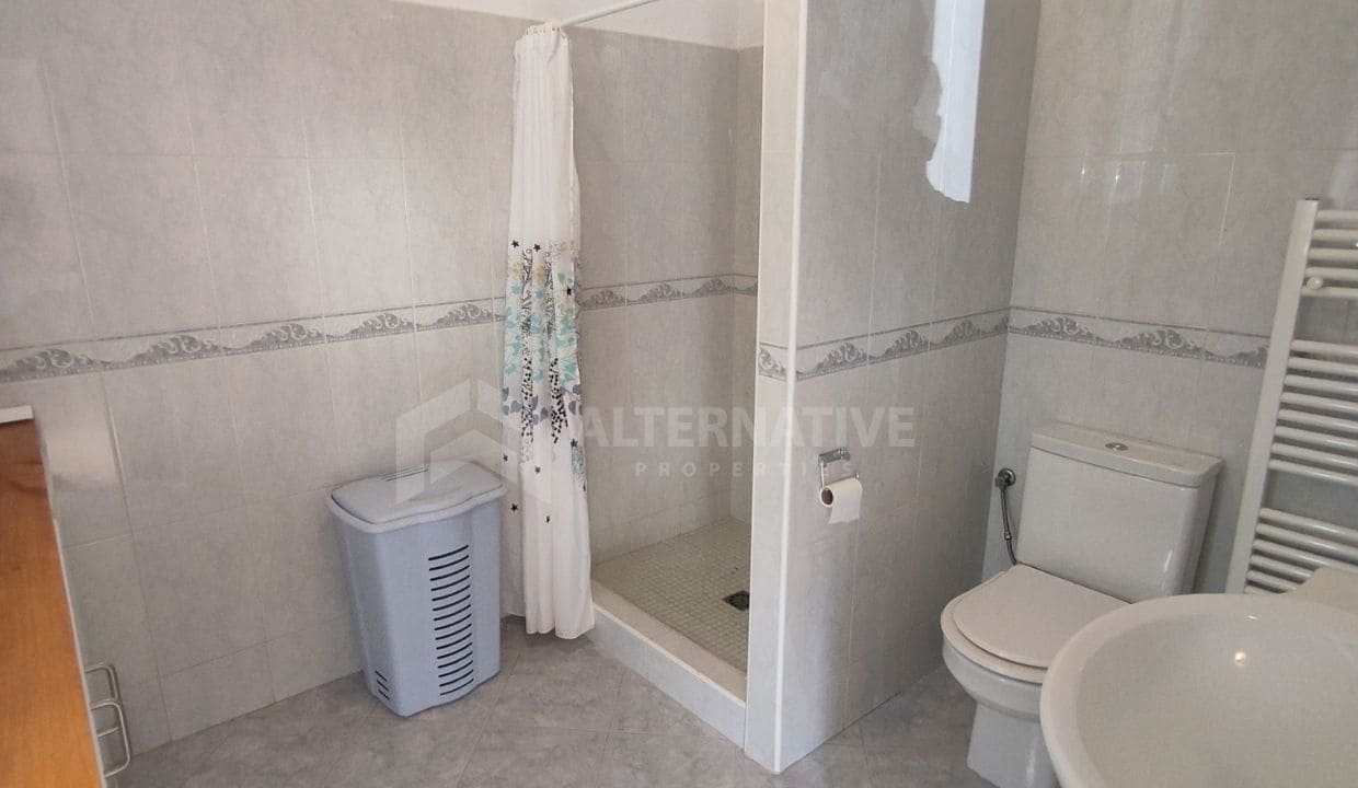 5 makuuhuone Huvila myytävänä paikassa Competa mukana uima-altaan 
autotalli - 395 000 € (Ref: 9219034)