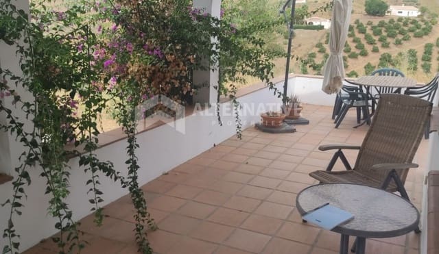 5 sypialnia Willa na sprzedaż w Cómpeta z basenem garażem - 395 000 € (Ref: 9219034)