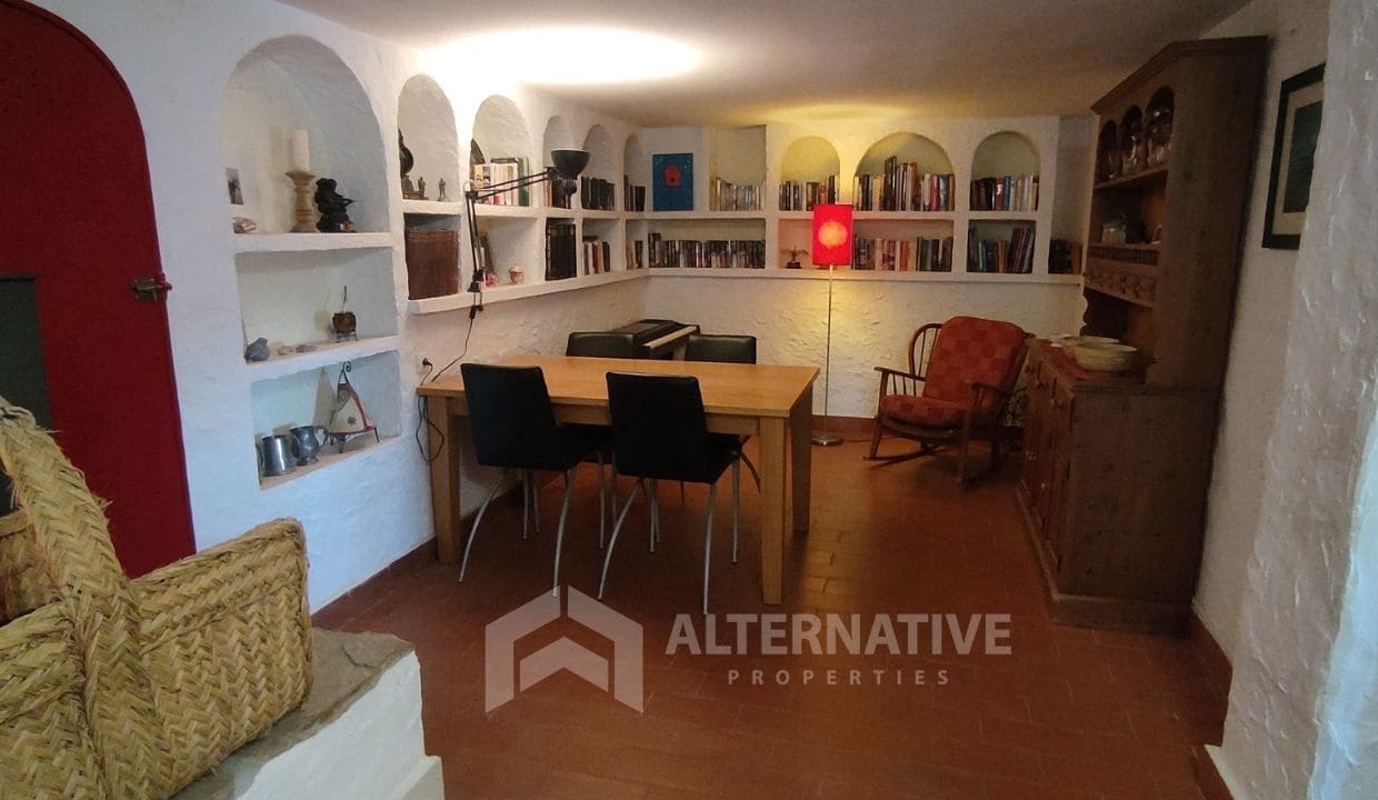 4 chambre Villa/Maison à vendre à Canillas de Albaida avec piscine - 425 000 € (Ref: 9293209)
