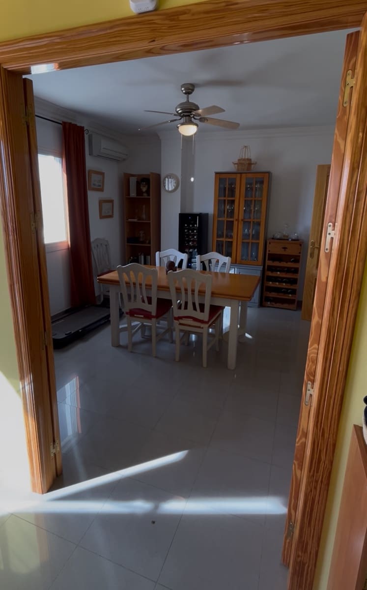 3 makuuhuone Huoneisto myytävänä paikassa Canillas de Albaida - 225 000 € (Ref: 9388167)