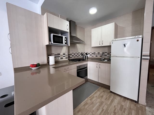 1 quarto Apartamento para arrendar em Cómpeta - 570 € (Ref: 9482205)