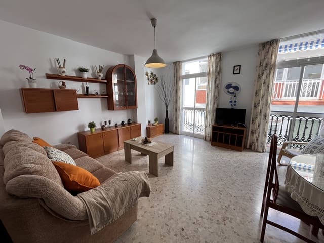1 quarto Apartamento para arrendar em Cómpeta - 570 € (Ref: 9482205)