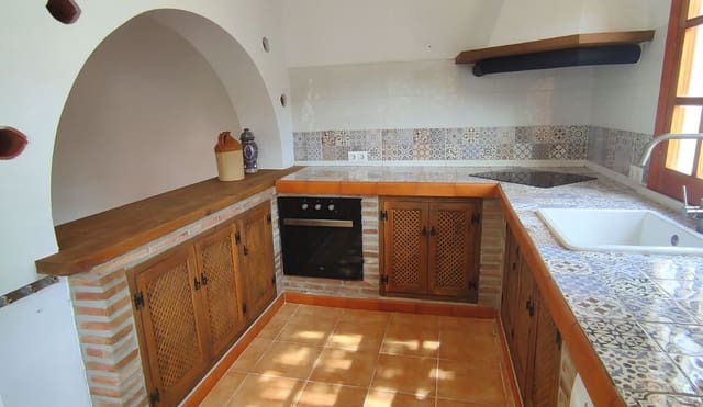 3 Zimmer Villa zu vermieten in Cómpeta mit Pool - 1.200 € (Ref: 9652410)