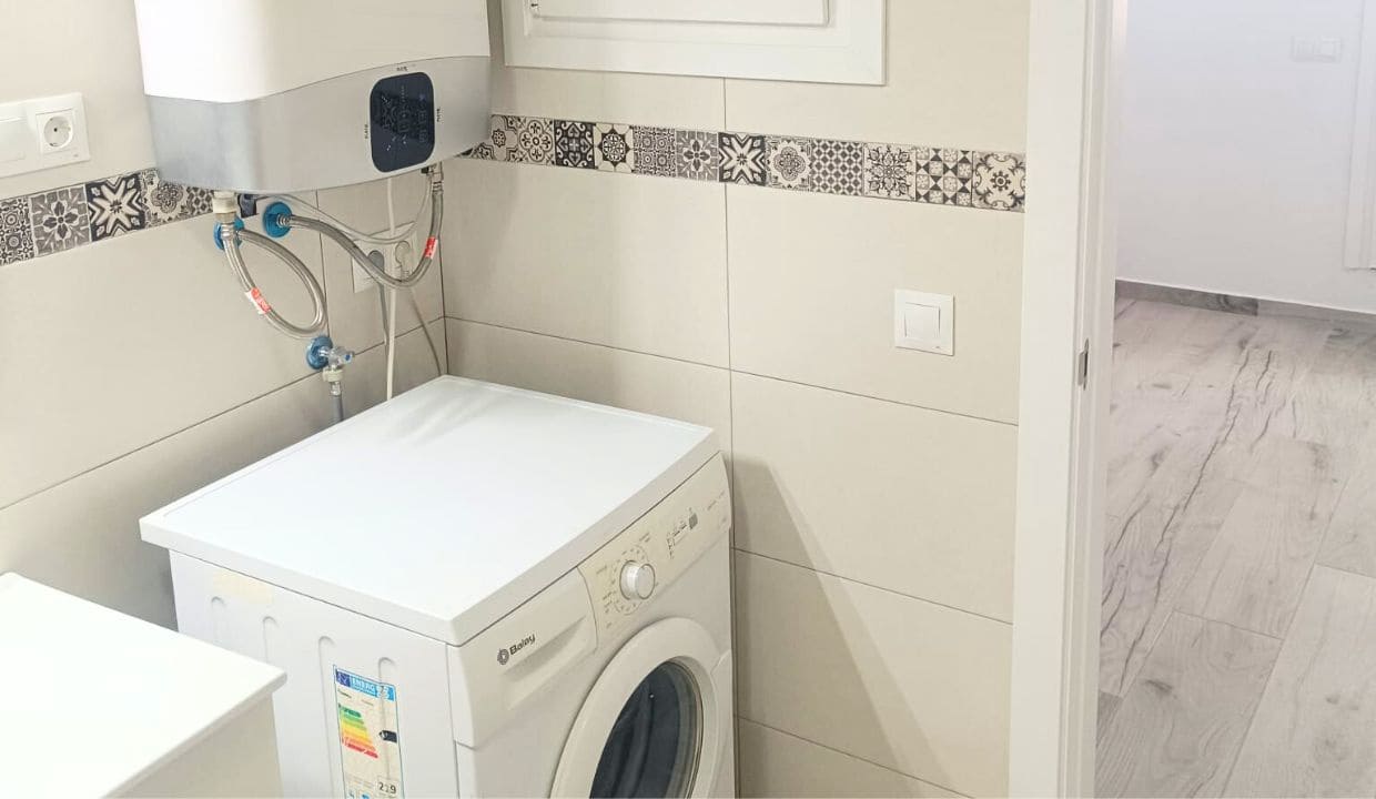 Maison de Ville de 3 chambres à louer à Competa - 1 020 € (Ref: 9715407)