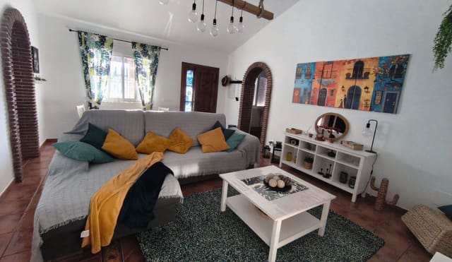 3 Zimmer Villa zu vermieten in Archez mit Pool Garage - 1.920 € (Ref: 9765345)