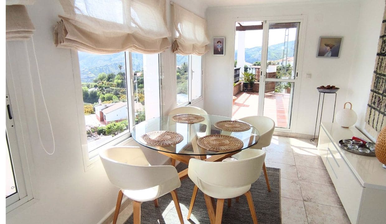 6 bedroom Guesthouse/B & B for sale in Canillas de Albaida with pool garage - € 1,195,000 (Ref: 9850297)