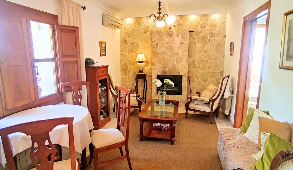6 bedroom Guesthouse/B & B for sale in Canillas de Albaida with pool garage - € 1,195,000 (Ref: 9850297)