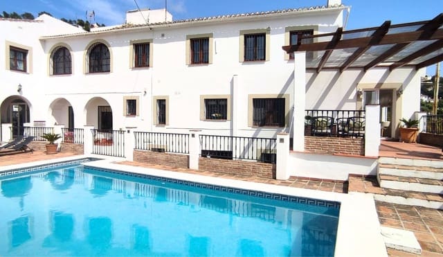 6 bedroom Guesthouse/B & B for sale in Canillas de Albaida with pool garage - € 1,195,000 (Ref: 9850297)
