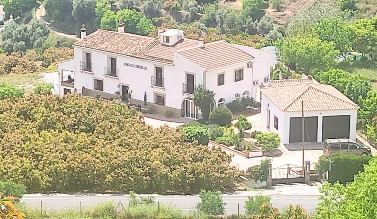 6 bedroom Guesthouse/B & B for sale in Canillas de Albaida with pool garage - € 1,195,000 (Ref: 9850297)