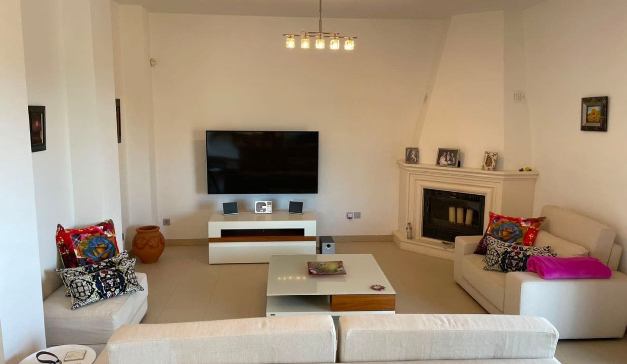 3 sypialnia Willa na sprzedaż w Frigiliana z basenem garażem - 975 000 € (Ref: 9879799)