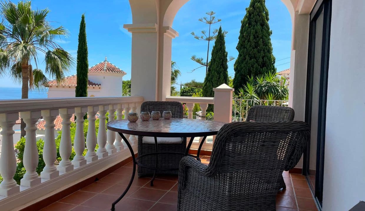 3 sypialnia Willa na sprzedaż w Frigiliana z basenem garażem - 975 000 € (Ref: 9879799)