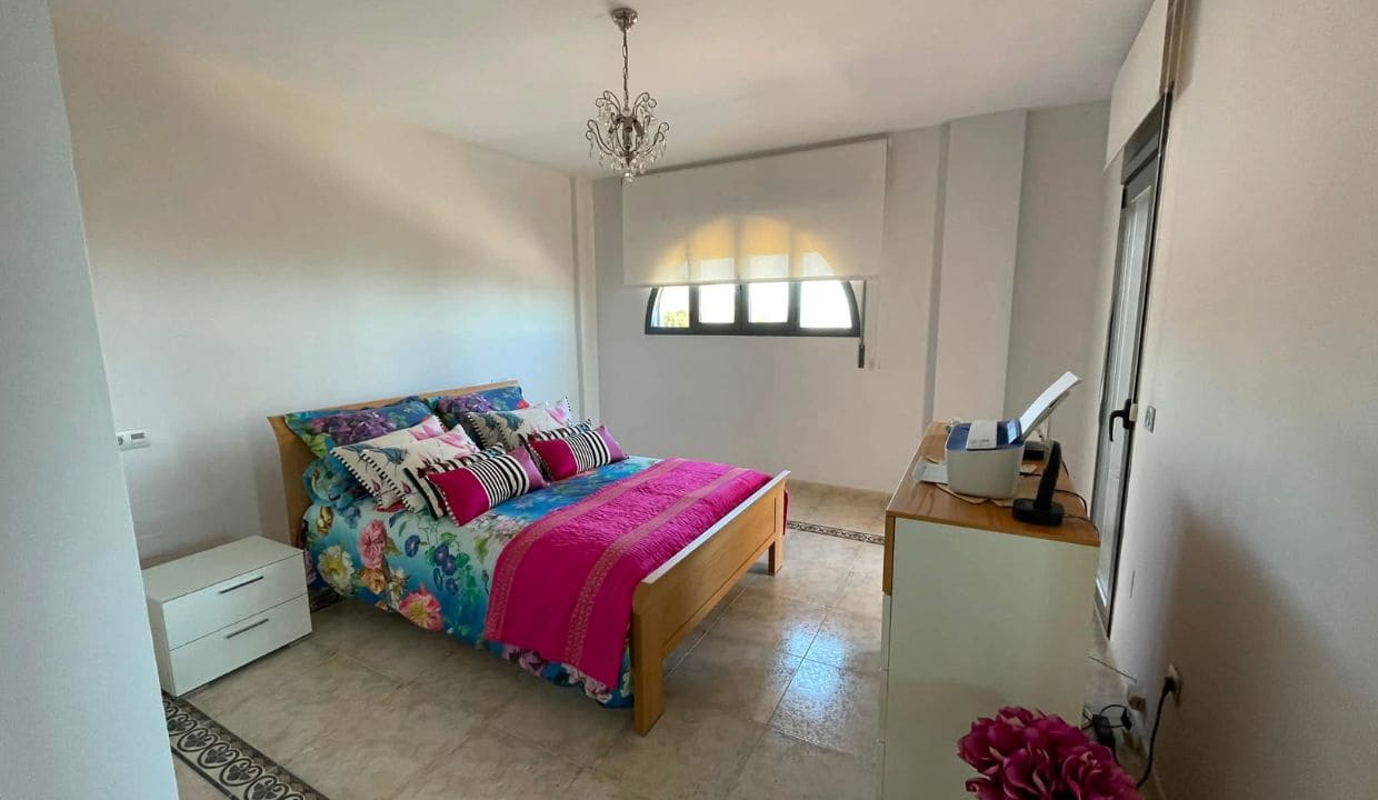 3 sypialnia Willa na sprzedaż w Frigiliana z basenem garażem - 975 000 € (Ref: 9879799)