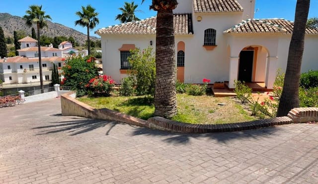 3 soverom Villa til salgs i Frigiliana med svømmebasseng garasje - € 975 000 (Ref: 9879799)