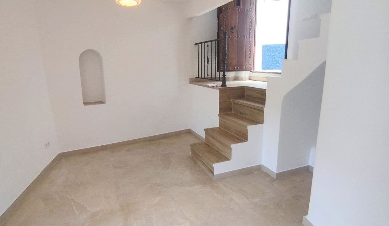 2 bedroom Townhouse for sale in Salares - € 159,000 (Ref: 9892671)