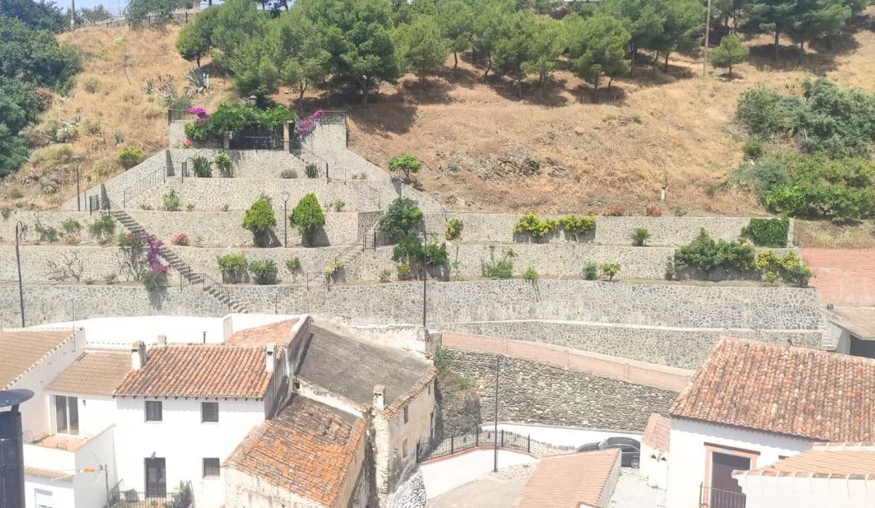 2 bedroom Townhouse for sale in Salares - € 159,000 (Ref: 9892671)