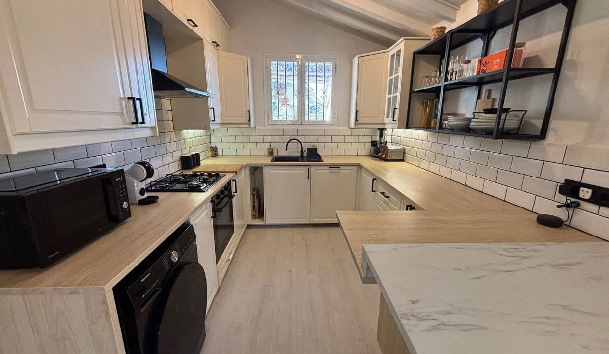3 slaapkamer Villa te koop in Competa met zwembad garage - € 485.000 (Ref: 9894840)