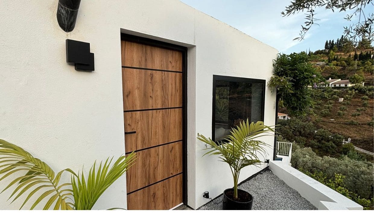 3 slaapkamer Villa te koop in Competa met zwembad garage - € 485.000 (Ref: 9894840)