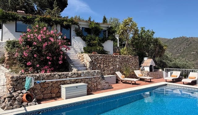 3 slaapkamer Villa te koop in Cómpeta met zwembad garage - € 485.000 (Ref: 9894840)