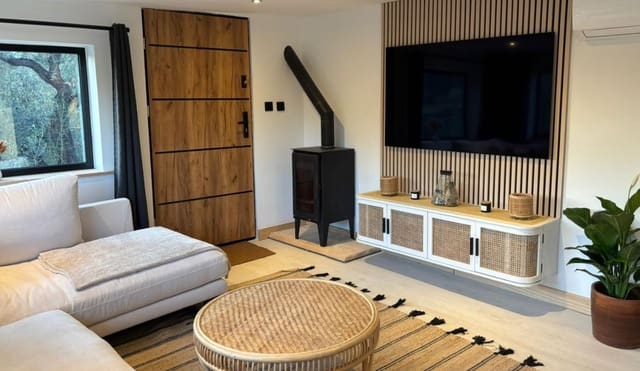 3 slaapkamer Villa te koop in Cómpeta met zwembad garage - € 485.000 (Ref: 9894840)