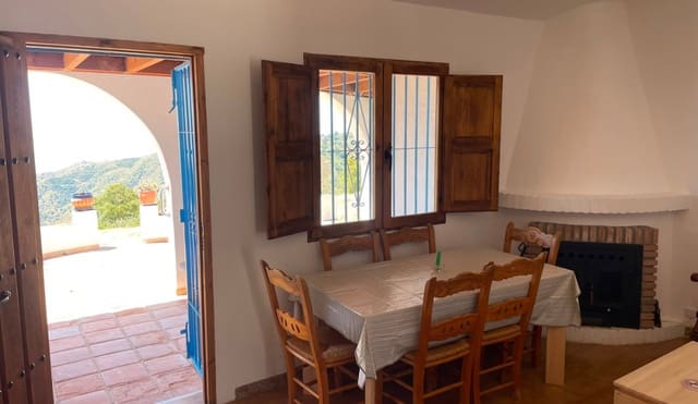 2 bedroom Villa for rent in Cómpeta with garage - € 900 (Ref: 9921130)