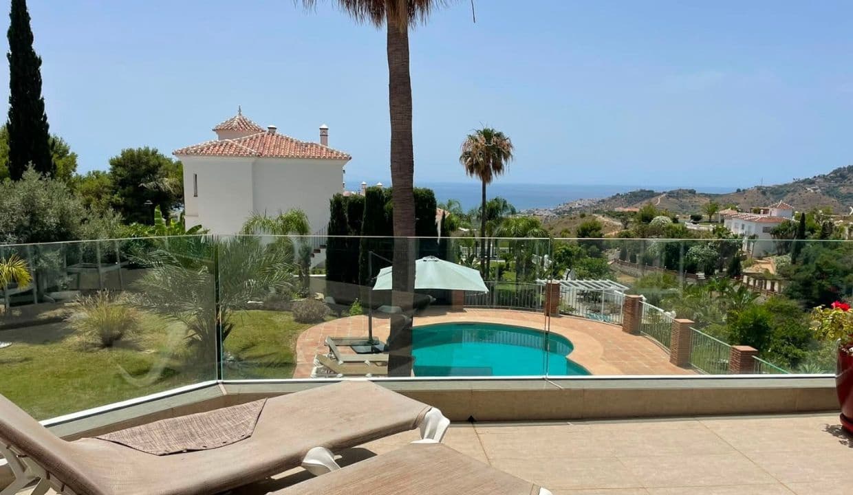 Chalet de 5 habitaciones en Frigiliana en venta con piscina garaje - 1.485.000 € (Ref: 9936706)