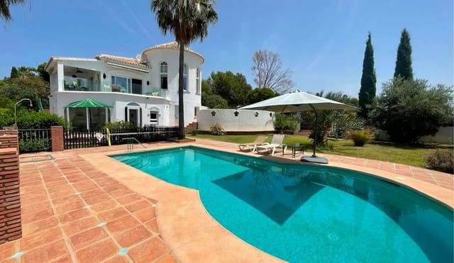 5 slaapkamer Villa te koop in Frigiliana met zwembad garage - € 1.485.000 (Ref: 9936706)